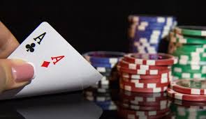 Онлайн казино Casino Aurora